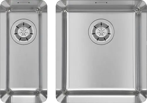 P-ONE (liten ho vänster)